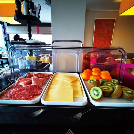 Durbuy O Restaurant Hotel ภายนอก รูปภาพ