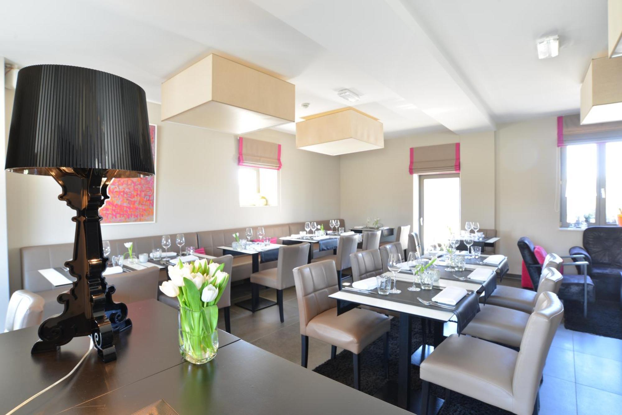 Durbuy O Restaurant Hotel ภายนอก รูปภาพ