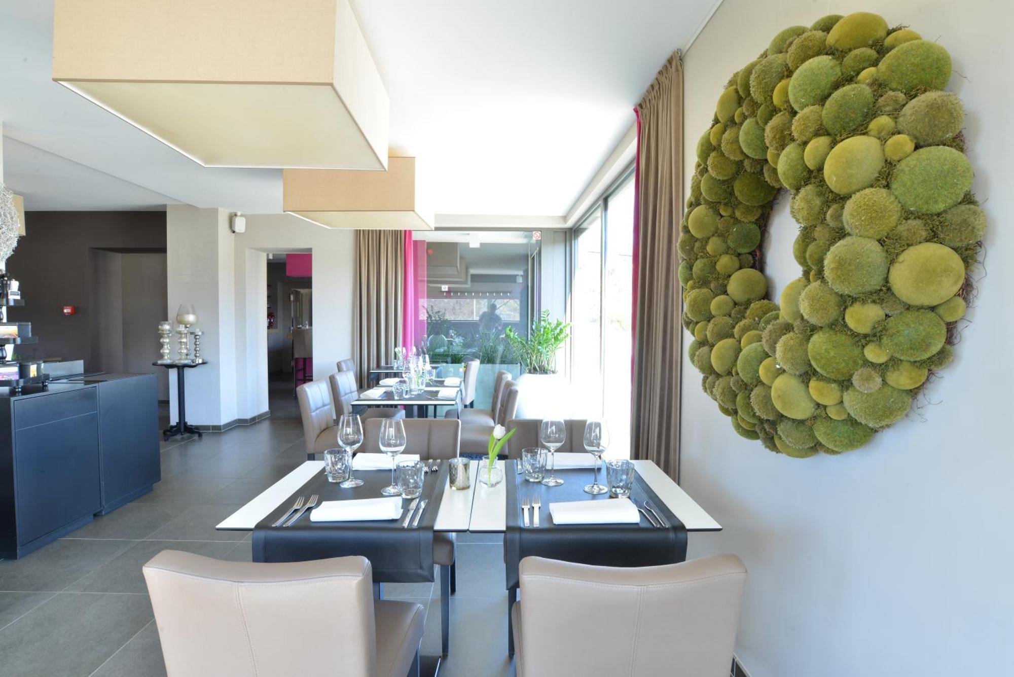 Durbuy O Restaurant Hotel ภายนอก รูปภาพ